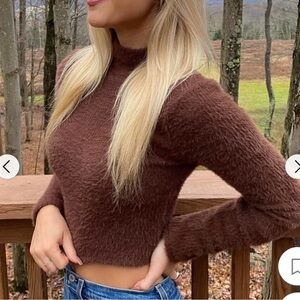 Zara Brown Fuzzy Cropped Top sweater, women sz Small fall, winter, spring, cozy